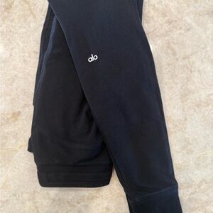 ALO Yoga Midnight Black Leggings